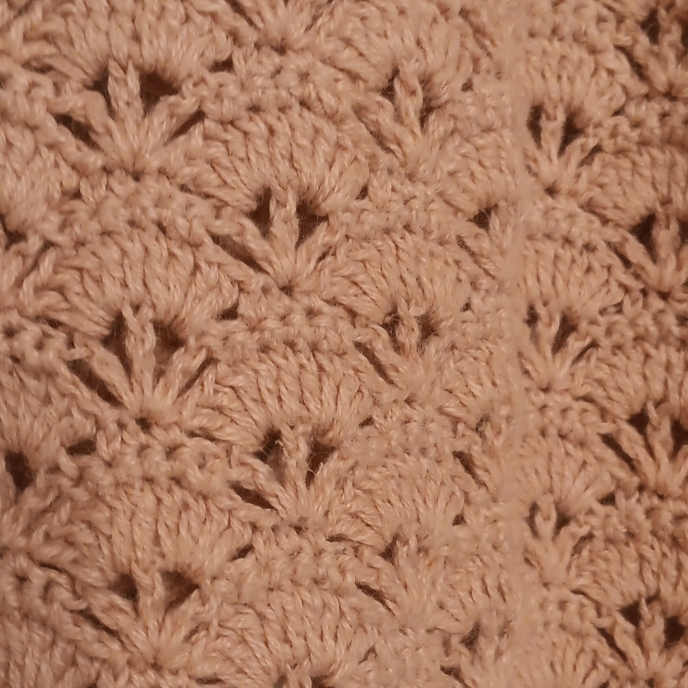 Colleen's Collectibles Elegant Crochet Floral Knitted By Hand Size Medium - Picture 6 of 11